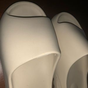 Yellow Bone Yeezy Slides